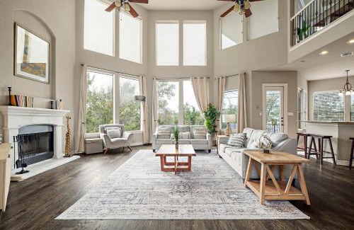 Travis Landing Casa | 3 Kings Theater Game Room and BBQ 7 min from Marina