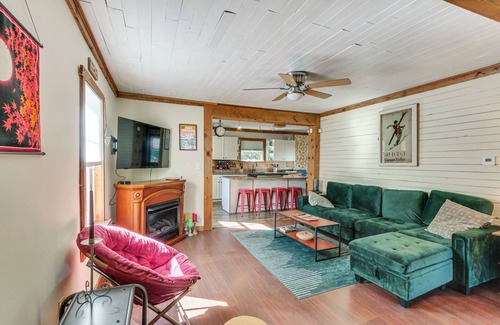 Thomas Casa | 3 Mi to Blackwater Falls: Peaceful Retreat w/ Deck