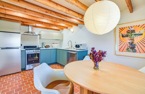 Southside Condominio | 3 Mi to Downtown - Condo w/ Hot Tub in Santa Fe!