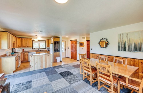 Hot Springs Casa | 3 Mi to Dtwn: Mtn-View Retreat in Hot Springs!