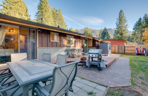 Lower Kingsbury Casa | 3 Mi to Heavenly Mountain Resort Home with Deck