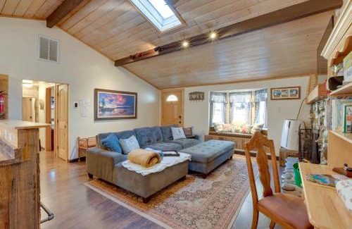 Lower Kingsbury Casa | 3 Mi to Heavenly Mountain Resort Home with Deck