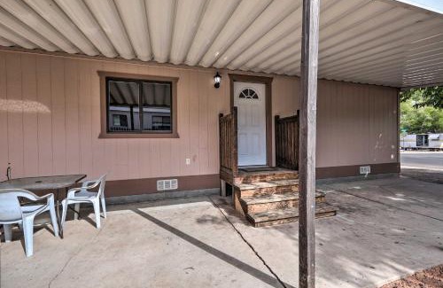 Page Casa | 3 Mi to Lake Powell Page Home with Patio and BBQ