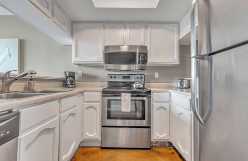 Downtown Austin Apartamento | 3 Perfect Loft w/Kitchen & Balcony | Walk to Restaurants & Convention