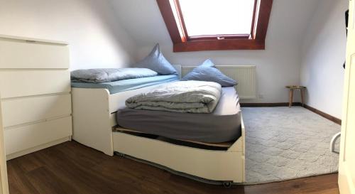 Bonlanden Apartamento | 3-room apartment with terrace and carport in Filderstadt