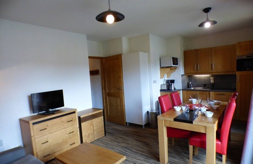 Les Saisies Apartamento | 3-Room Apt with Pool Access, Near Centre, Sleeps 8, Les Saisies