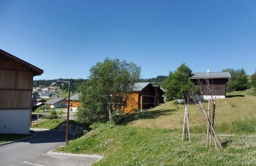 Les Saisies Apartamento | 3-Room Apt with Pool Access, Near Centre, Sleeps 8, Les Saisies