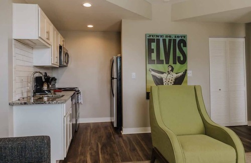 Chatham-Arch Apartamento | 3 Separate 1BR Units | Book Together | Indy Stay