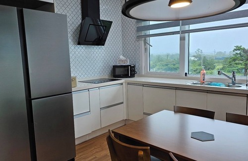 Hallim Casa | 3-story private house with a large field aside, 7 minutes to Sinchang Road!