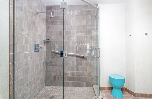 Carlsbad Village Hotel | 3 Units, Ocean Front 2 Queen at Beach Terrace, Complimentary Breakfast