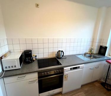 Neumuenster Apartamento | 3-Zimmer Monteurwohnung mit Balkon