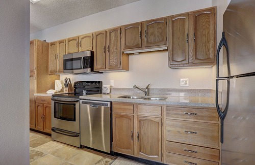 Dillon Condominio | 303d Dillon Bay 2br Awesome Views 2 Bedroom Condo by RedAwning