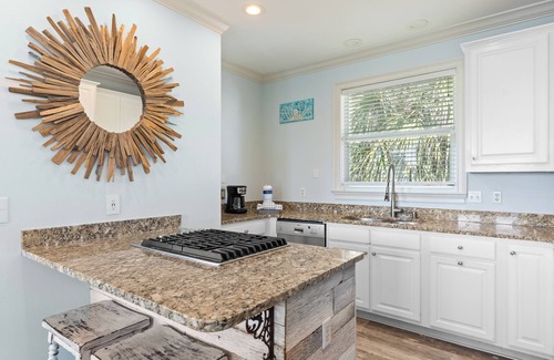 Santa Rosa Beach Casa | 30A Home w/ BBQ & Shared Pool + Near Santa Rosa Beach | The Crow’s Nest