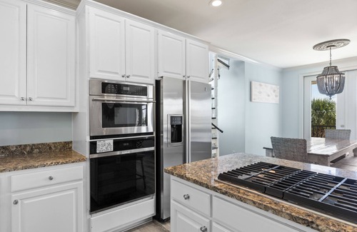 Santa Rosa Beach Casa | 30A Home w/ BBQ & Shared Pool + Near Santa Rosa Beach | The Crow’s Nest