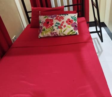 Bantay Apartamento | 30pax-Jumongs Transient Inn