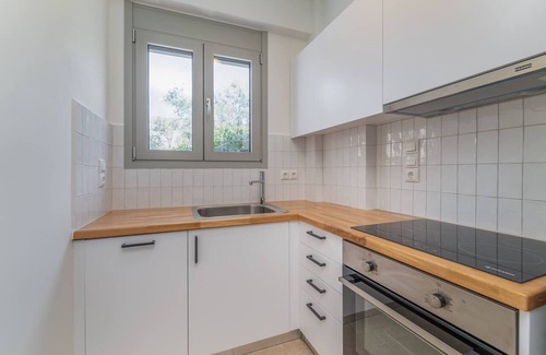 Apolpaina Villa | 31 Blue Villas - Sky Blue Infinity Pool and BBQ Area