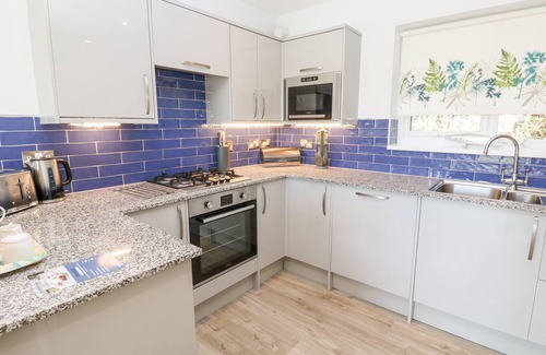 Porth Cabaña | 31 Garden Villas, PORTH