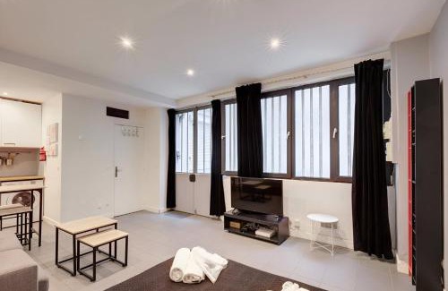 Quartier de la Folie-Mericourt Apartamento | 325 Suite Greta - Superb apartment in Paris