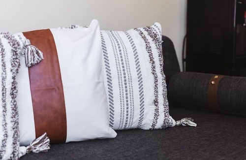 Central Sacramento Apartamento | 32nd Street · Rustic Sacramento Midtown Apartment
