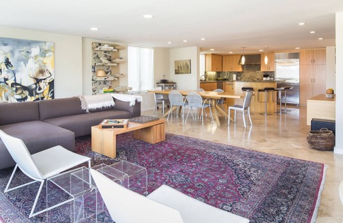 Hollywood Casa | 3302O - 713488 Marvel moderno: 4 dormitorios, 3 baños Casa en Oxnard, capacidad para 10