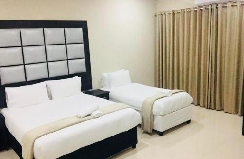 Berea Hotel | 33onBazley Hotel