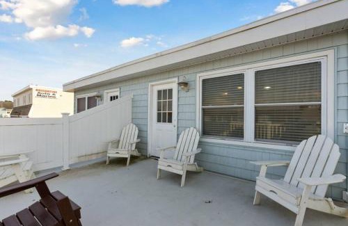Brigantine Casa | 33rd Unit 3 Beach Bliss Parking Beach 2 Blocks Away