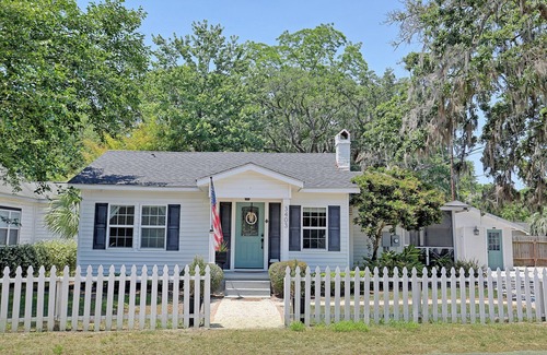 Thunderbolt Casa | 3403 Bannon