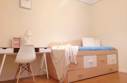 Centro histórico de Logroño Apartamento | 350mLaurel.Calefacción.Parking público.Centro.Wifi