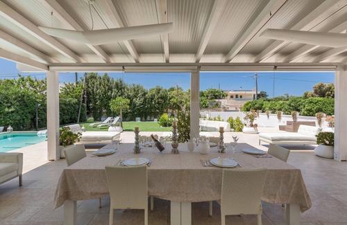 Ostuni Villa | 3512 Villa Mediterranea by Perle di Puglia