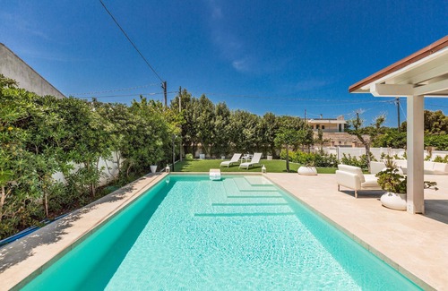 Ostuni Villa | 3512 Villa Mediterranea by Perle di Puglia