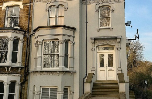 Harringay Casa | 356 Manor House Central London Room 1