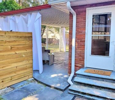 Biloxi Casa | 367 Porter Avenue