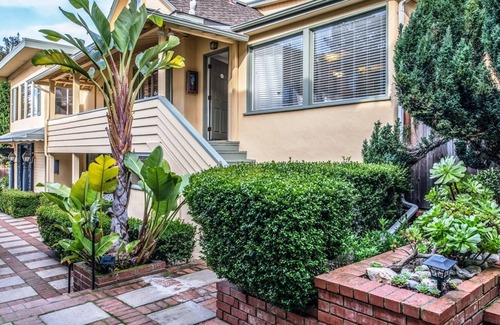 Northwest Carmel Apartamento | 3798 Cedar Place 1 Bedroom Apts by Redawning