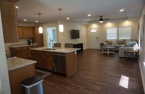 Jeffersonville - Clarksville Casa | 3801 Hamburg pike, New Home 2025, perfect for a family ,With hot tub,