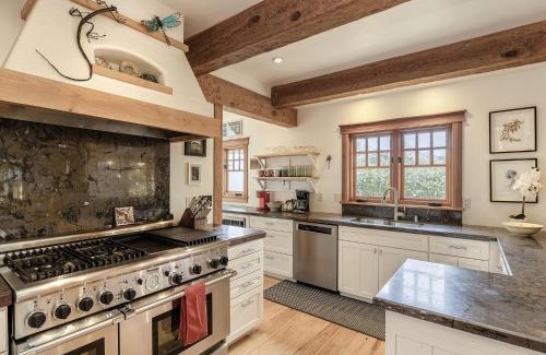 Pacific Grove Casa | 3922 Pelican Gate home