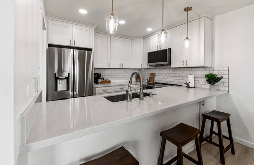 Eastside Santa Cruz Condominio | 3980 Harbor Bell - Stunning Condo with Harbor View