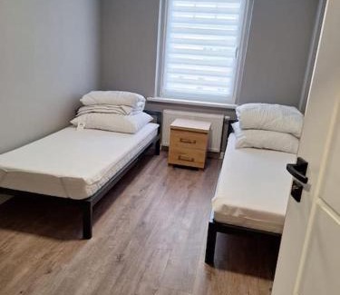 Schwedt/Oder Apartamento | 3A Neu renoviert 3 Zi 5 Betten