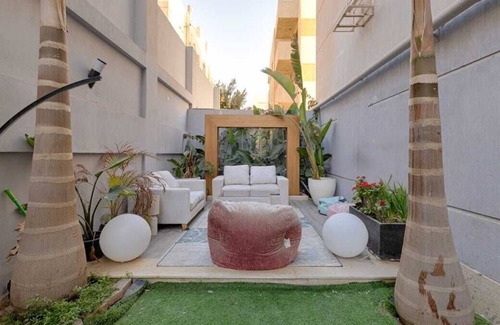 Sheikh Zayed City Apartamento | 3BD Apt. With Garden in 9th District