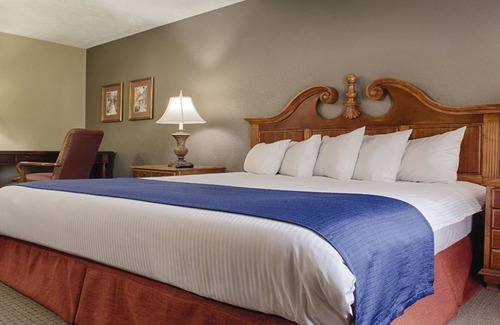 Williamsburg Complejo | 3BD/Williamsburg - Arcade, Mini-Golf & Theater