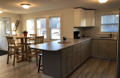 Farmington Apartamento | 3bed -1 bathApartment in town mins to UMF or Hospital