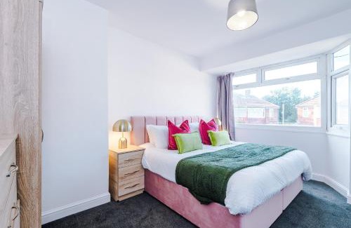 Birkenhead Apartamento | 3Bed House-10 Mins to Liverpool
