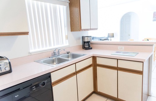 Sunridge Woods Casa | Casa privada de 3 dormitorios con calefacción solar gratuita cerca de Disney I4 y tiendas