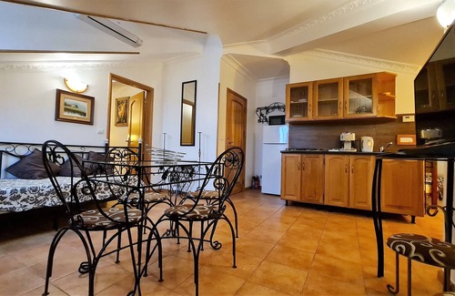 Arnal Casa | 3Bedroom Penthouse in Luxury Villa 5* (5-8Guests)