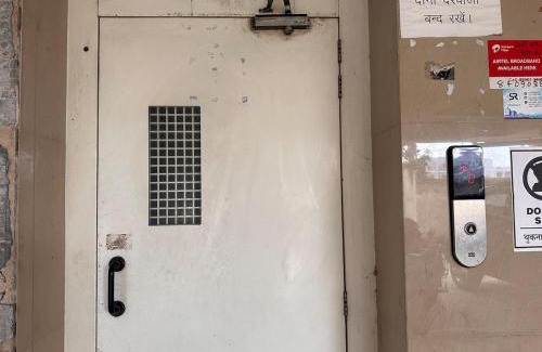 Patna Apartamento | 3BHK Simple Living 405