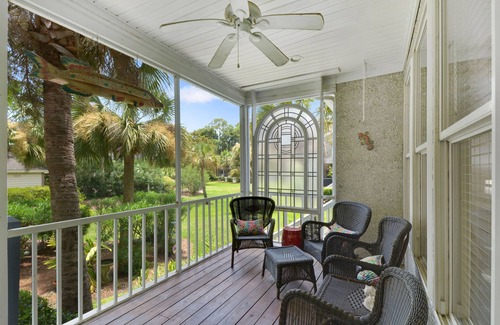 St. Simons Island Condominio | 3br/2.5ba. Views of the Hampton River. Walk to Hampton Point Marina