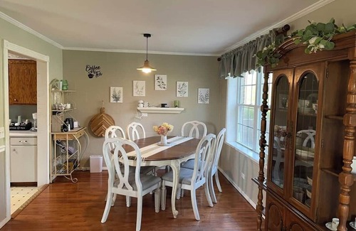 McEwen Casa | 3BR/2BA Rural Middle TN home w Workspace & View, Sleeps 11