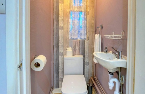 Coventry Casa | 3BR 6beds Garden Free Parking Wifi Near City Centr