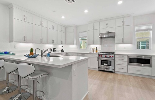 Mayflower Village Casa | Modern Comfort Stylish 3BR Arcadia Home with Ensuite Baths & best location#42090