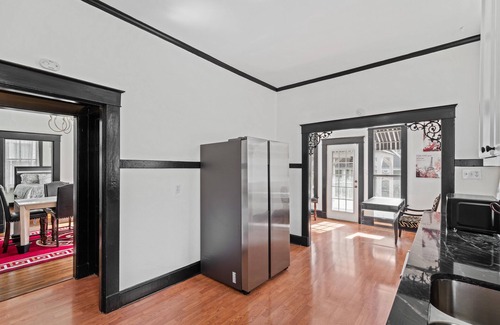 East Midtown Casa | 3BR Beautiful Home in Midtown/Central Gardens