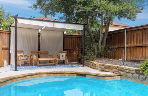 North Central Carrollton Casa | 3BR Home with Pool & Garage